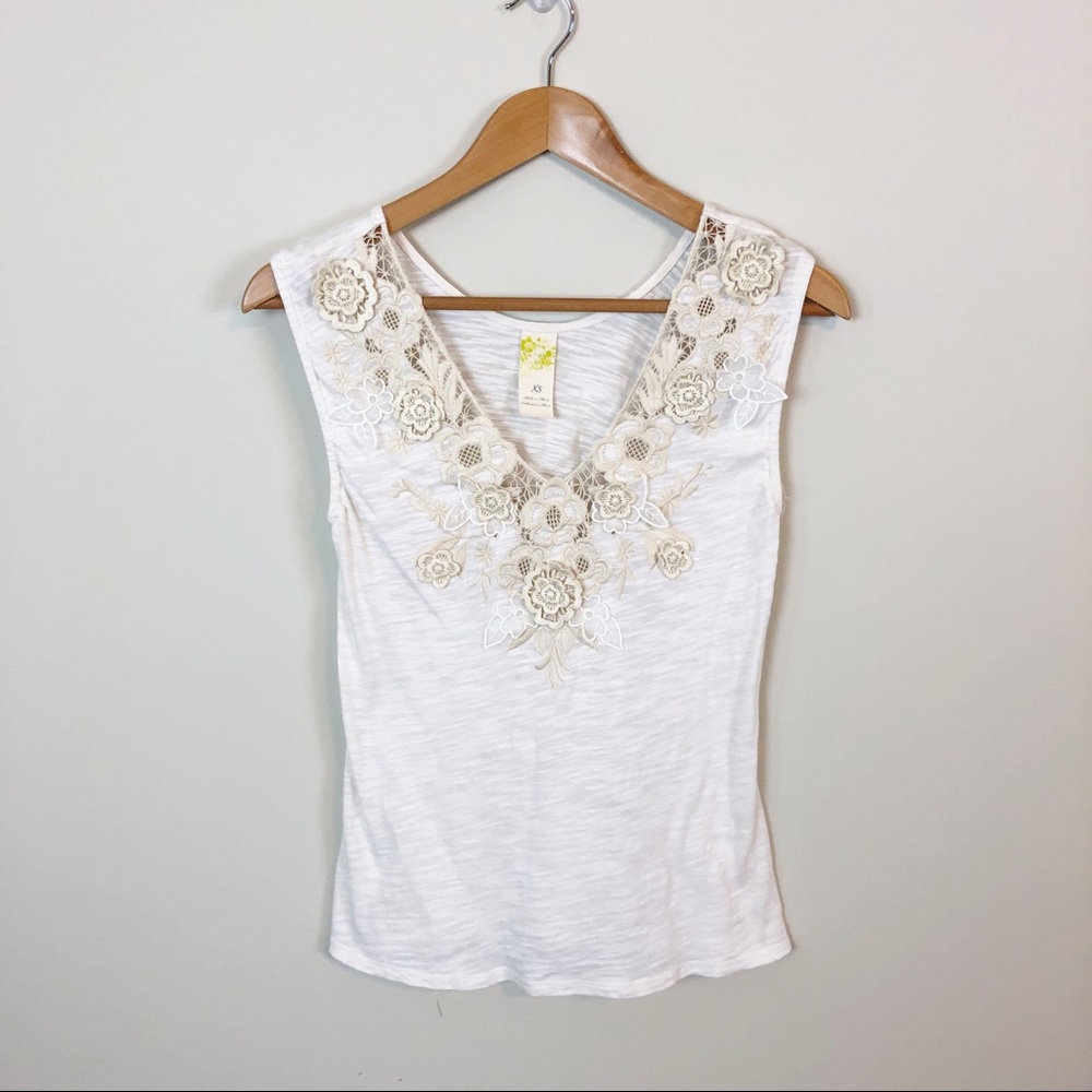 Anthro C Keer Through the Clouds Embroidered Tank